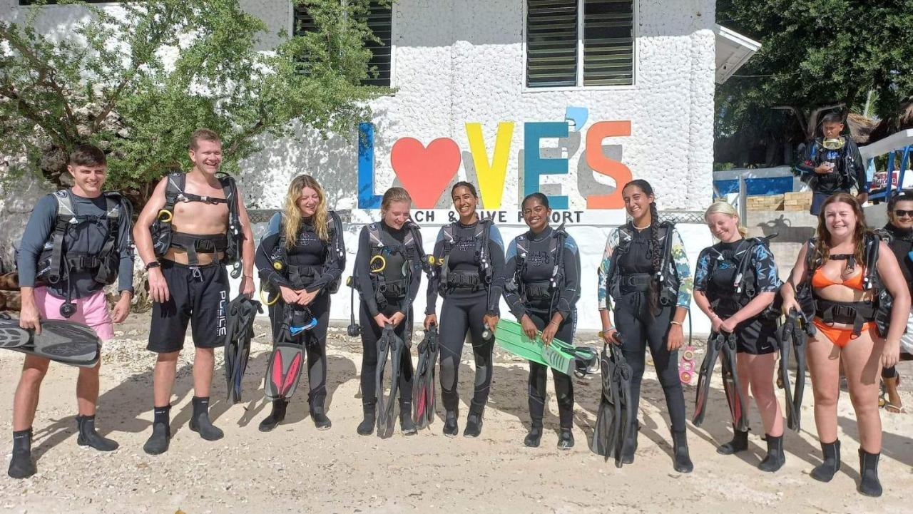Love'S Beach & Dive Resort Moalboal Esterno foto