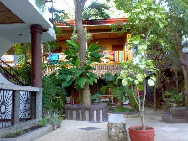 Love'S Beach & Dive Resort Moalboal Esterno foto