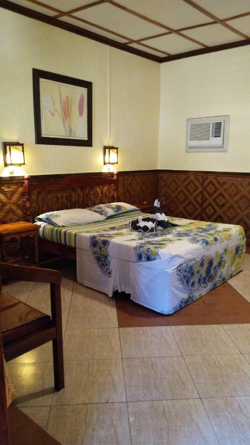 Love'S Beach & Dive Resort Moalboal Esterno foto