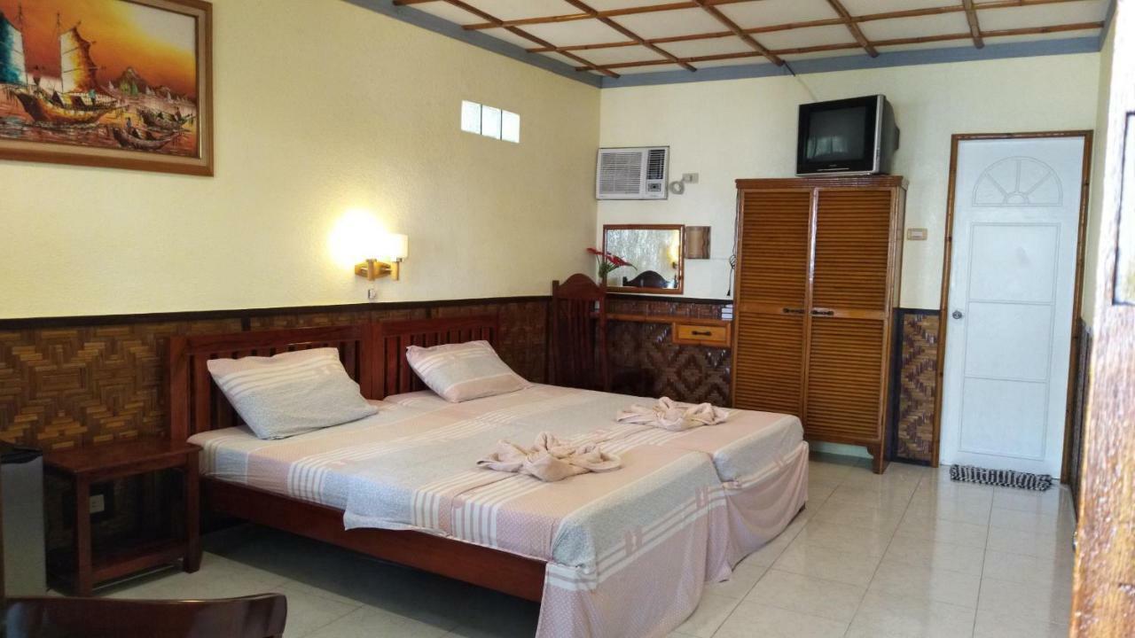 Love'S Beach & Dive Resort Moalboal Esterno foto